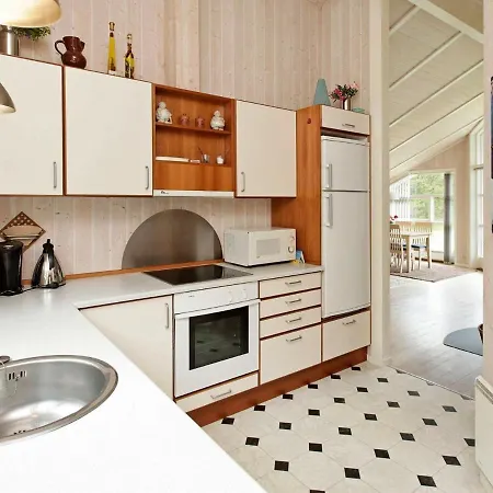 度假居 Two-bedroom Holiday In 6 *