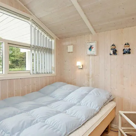 度假居 Two-bedroom Holiday In 6